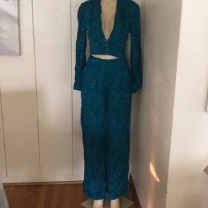 Bebe emerald 2 piece pant set Not for sale